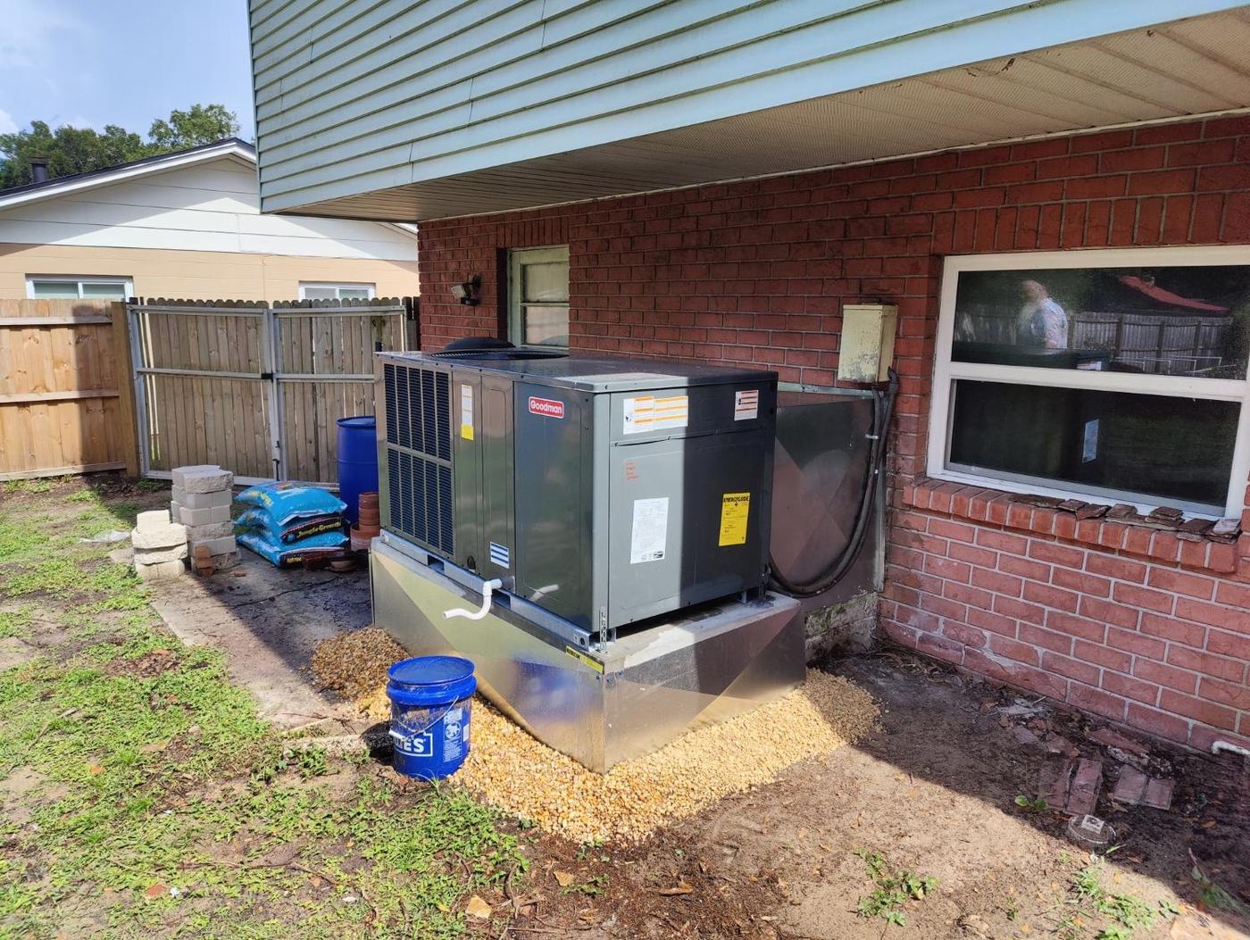 Goodman package unit installed by Eskimo Brothers